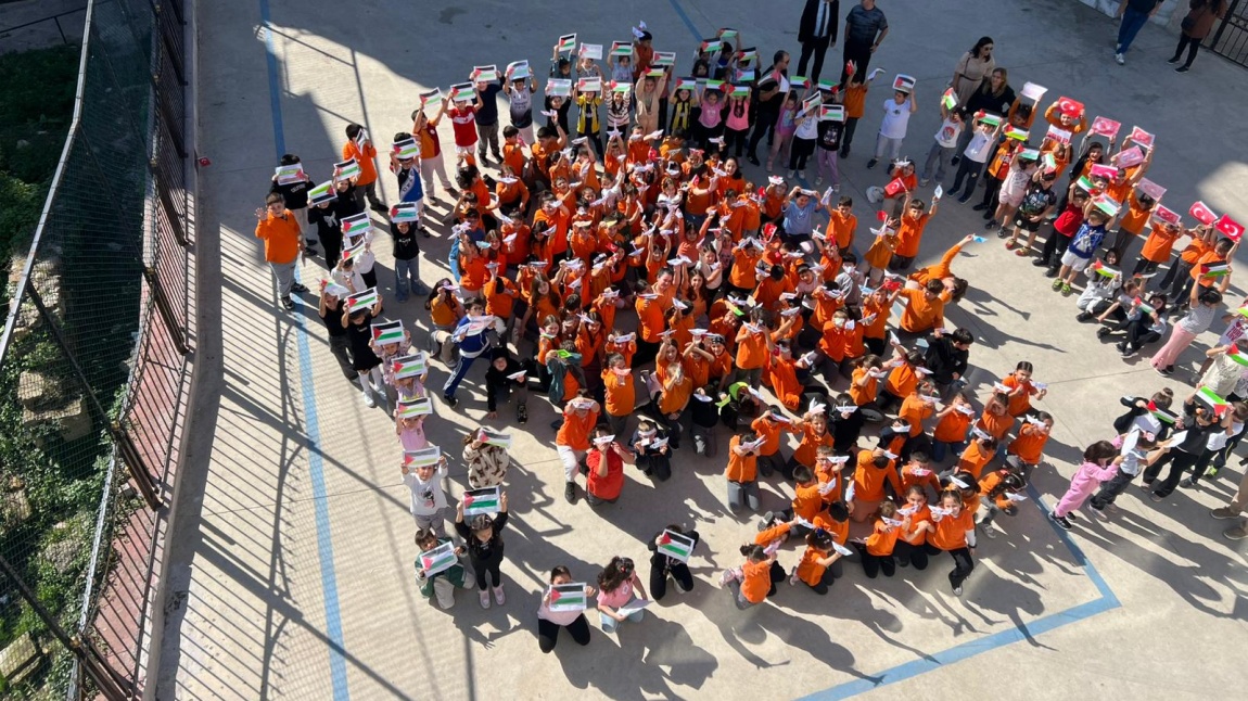 İNÖNÜ İLKOKULU’NDA FİLİSTİN İÇİN ANLAMLI FARKINDALIK ETKİNLİĞİ